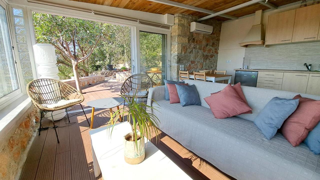 Villa Venus Avlemonas Esterno foto